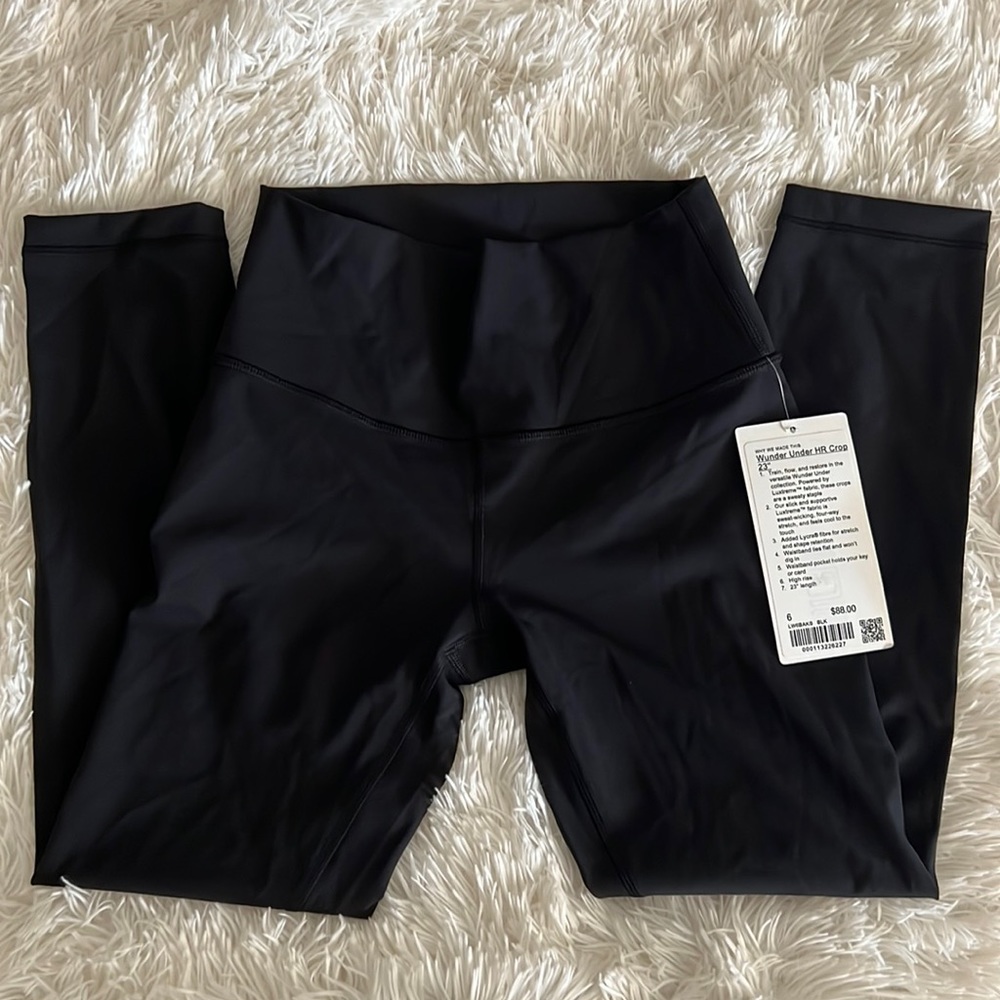 Lululemon Wunder Under HE Crop